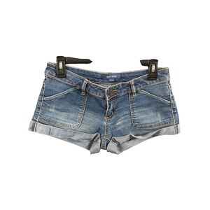 6ixty 8ight Women Medium Wash Denim Shorts Low Rise Cuffed Heart Pockets Small